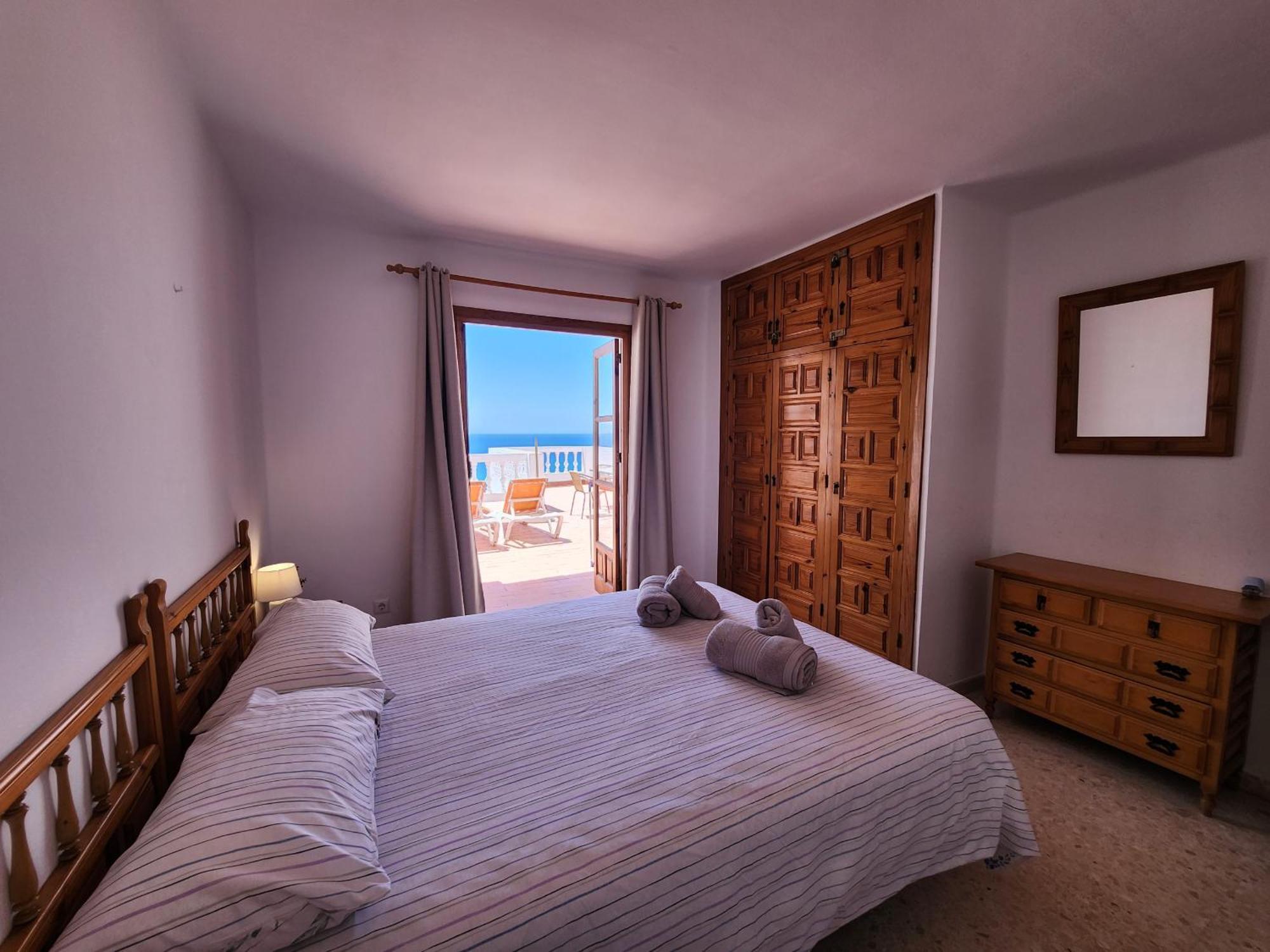 R838 Capistrano Playa 213 Apartment Nerja Bagian luar foto